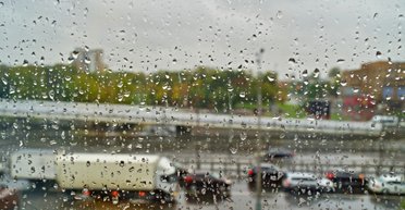 Циклон зі Скандинавії зіпсує погоду в Україні: синоптик попередив про дощі та заморозки