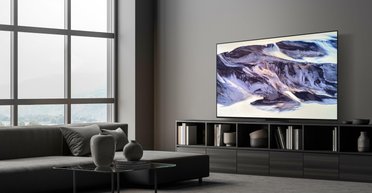 Какой смарт-телевизор выбрать в 2025 году: топ-5 лучших протестированных моделей (видео)