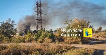 "Строить укрепления станет сложнее": в Мариуполе взорвался склад оккупантов (фото)