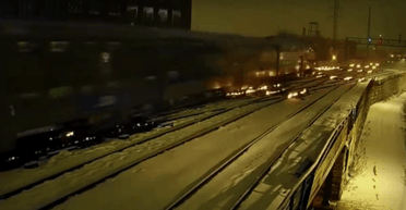 В Чикаго поджигают железнодорожные пути из-за рекордных морозов (видео)