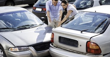 "Читайте лист нище". Как оформление страхового случая превращается в хождение по мукам