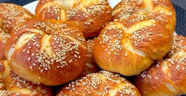 Булочки-варінки: рецепт незвичайної випічки з дивовижним смаком