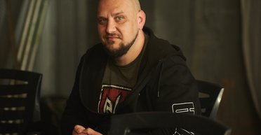 Писатель-солдат Павел Белянский (Паштет): "Чем больше отгородимся от России, тем быстрее победим"