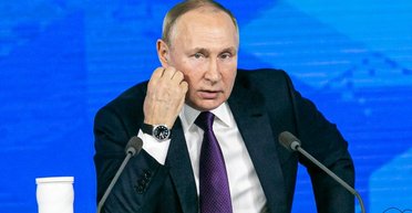 "Поздравили" Путина с днем рождения: хакеры ударили по телевидению и судебной системе РФ