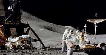 Як місячний багі помістився в посадковий модуль Apollo: конспірологи схвильовані (відео)