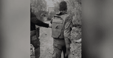 Попросили сказать "Паляница": артиллеристы взяли в плен россиянина, который должен был провести ВС РФ в Константиновку