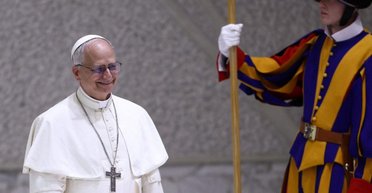 Нічні турботи Лева XIV: папа римський вчить німецьку мову через Duolingo і грає в "слова"