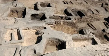 Золото и украшения: археологи нашли погребальные сокровища 26-й династии египетских фараонов (фото)