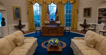 Скандал в Овальном кабинете бьет по Америке. Почему, поругавшись с Зеленским, Трамп навредил США