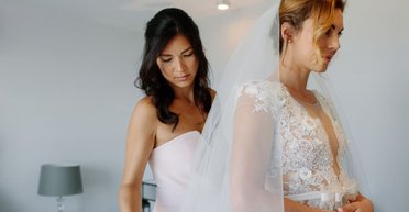 Топ 5 найстильніших весільних суконь: що обрати нареченій у 2025 році (фото)