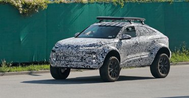 Во время испытаний заметили таинственный электрический внедорожник Audi (фото)