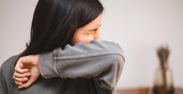 Ученые выяснили, что подавление чихания может быть вредно для здоровья