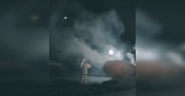 Врезался ребром в грунт: "НЛО" приземлился на лужайке перед университетом (фото)