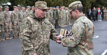 Издевался над курсантами: уволили начальника Национальной академии сухопутных войск Павла Ткачука