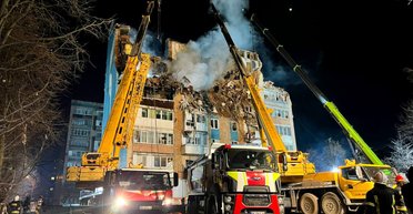 У Тернополі під завалами шукають ще 22 людей: яка оперативна ситуація в місті (відео)