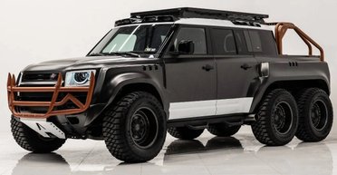 Для карпатских дорог: представлен экстремальный шестиколесный Land Rover Defender (фото)