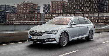 Для города и дачи: названы лучшие универсалы 2023 года (фото)