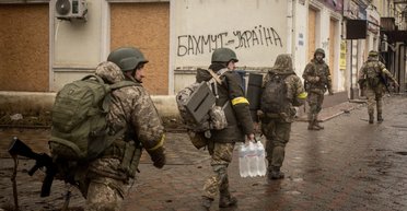 Ситуация в Бахмуте критическая. Зачем туда приехал Сырский и будет ли контрудар ВСУ