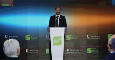 "Я здесь как солдат": принц Гарри обратился к Путину и Трампу в своей речи в Киеве