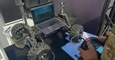 Управление дроном на расстоянии 2000 км: украинцы показали платформу Frontier System