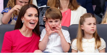 Онкохвору Кейт Міддлтон помітили на пляжі з дітьми