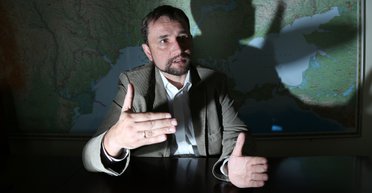 Гуд-бай, Ленин. Владимир Вятрович о ленинопаде, переименовании городов и Совке в головах