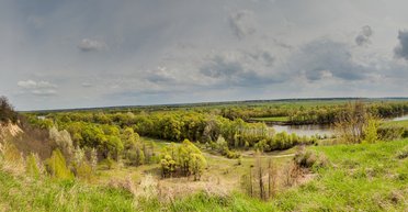 Меандры, паромы и мамонты. Чудеса природы и истории — в Мезинском национальном природном парке