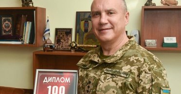 Одесский военком Борисов готовился сбежать за границу и уже оформил документы: его задержали