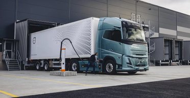 Грузовой электромобиль Volvo с запасом хода 600 км бросит вызов Tesla Semi (фото)