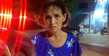 Пенсіонерка 4 години боролася з величезним пітоном, який намагався її з'їсти (фото)