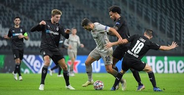 Немцы нам не по зубам! "Шахтер" крупно проигрывает вторую встречу с "Боруссией" 0:4 (фото)