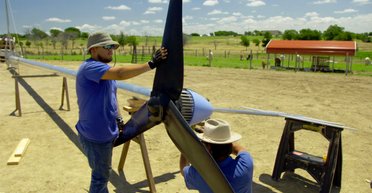 Как установить ветряную турбину самостоятельно, чтобы питать электричеством весь дом