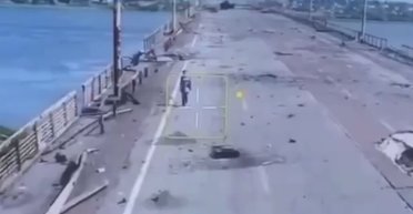 Добиралась с РФ: история женщины с украинским паспортом, которая шла за дроном ВСУ на Херсонщине