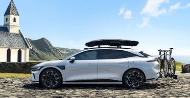 Семейный электромобиль Zeekr с запасом хода более 800 км поступил в производство (видео)