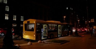 Аварійні відключення у Києві: в ДТЕК розповіли, як вмикають світло жителям столиці