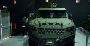 На виставці в ОАЕ Україна представила нову бронемашину GYURZA-O2 (відео)