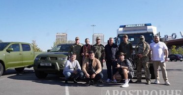 Унікальний медичний всюдихід для фронту: ЗСУ отримали техніку від Сергія Коровченка та Фонду Владислави Молчанової