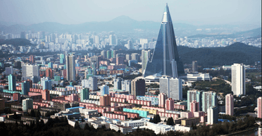 "Найдивніший готель у світі": чому у 105-поверховій будівлі ніхто не ночував уже 37 років