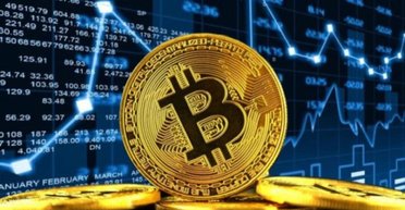 Стоимость биткоина превысила 100 тысяч долларов за одну монету (инфографика)