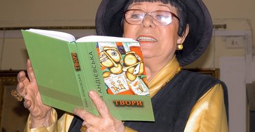 "Я сумасшедшая". Как Эмма Андиевская смогла то, что никто не смог