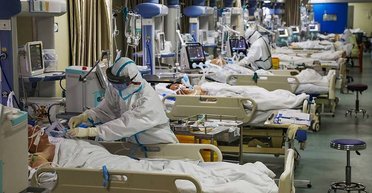 Пандемия недоверия. Как Украина подошла к катастрофе и почему власть не вводит строгий карантин