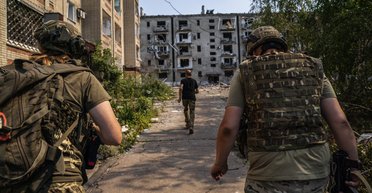 "Застряли в Селидово": почему ВС РФ "тормозят" на Покровском направлении, что задумал  враг