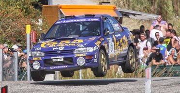 Старая Subaru Impreza 90-х продается по цене нового Rolls-Royce (фото)