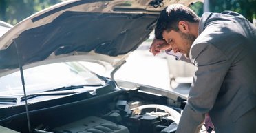 Tesla и Logan: в Германии назвали самые ненадежные авто с пробегом (фото)