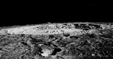 У Місяця немає магнітного поля, але чому там є магнітне каміння: давня загадка вирішена (фото)