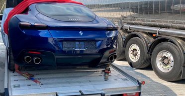 Завез Ferrari для россиянина: полиция разоблачила экс-чиновника оборонного предприятия (фото)