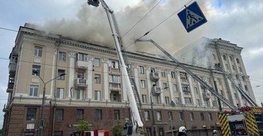 Жертв могло бути більше: ЗМІ опублікували нові деталі ракетних ударів по Дніпру (відео)