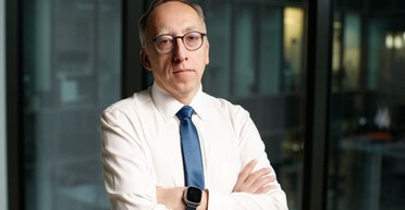 Посилення підтримки бізнесу в умовах війни: Інтерв'ю з головою правління Кредобанку Якубом Карновскі