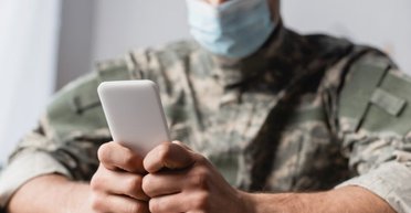 Военные могут бесплатно получить медпомощь: в Украине запустили новое приложение (видео)
