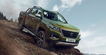 Спрос на пикапы в Украине вырос втрое: самые популярные модели (фото)